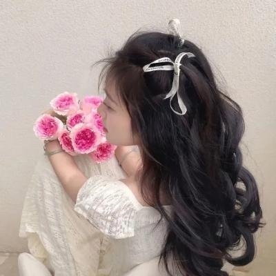 华颐：吞噬怪物的孩子